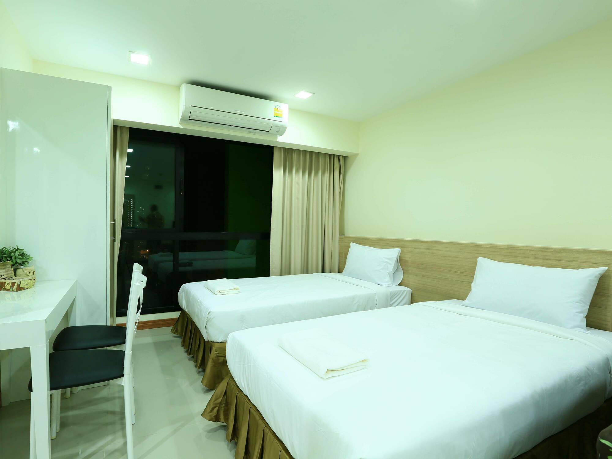 The Plimplace Hotel Bangkok Ngoại thất bức ảnh